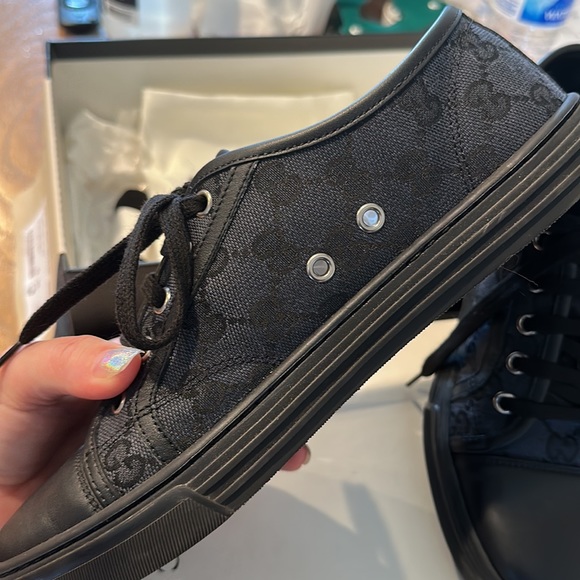 Authentic Gucci Sneakers size 38 - Picture 9 of 9